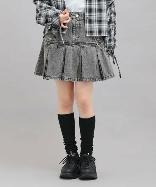 PINK-latte / ピンク ラテ ミニ・ひざ丈スカート | チェーン付きプリーツスカート（黒）