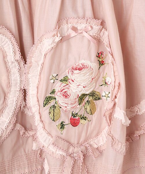 Berry Rose刺繍入りパッチワークスカート （ロング・マキシ丈スカート