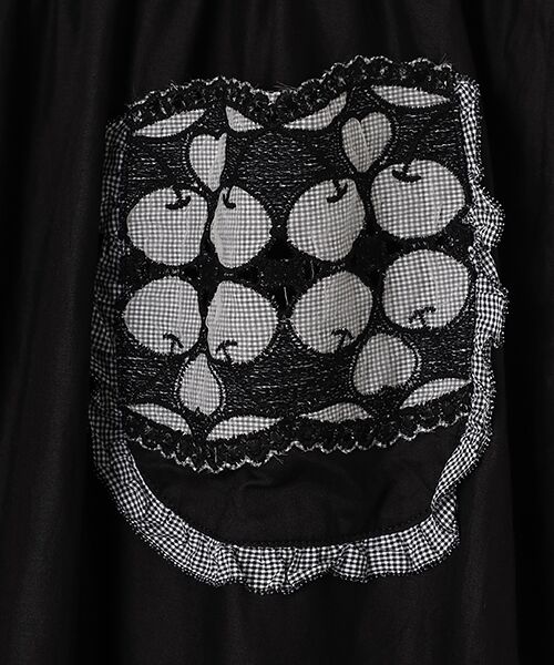 【極美品】ピンクハウス 黒系うさぎ×チェリーレーンチェックタブリエ 極美品】ピンクハウス 黒系うさぎ×チェリーレーンチェック