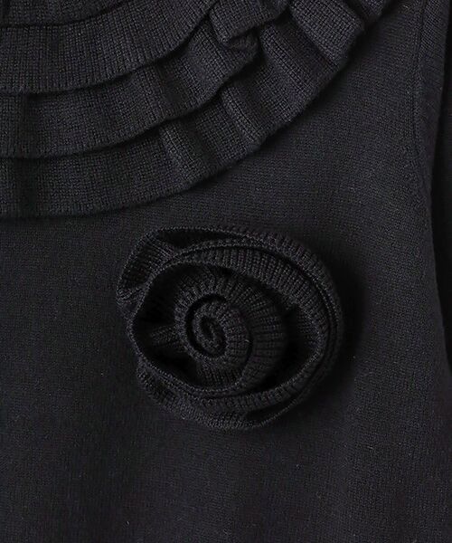 PINK HOUSE / ピンクハウス ニット・セーター | フラワーモチーフブローチ付きフリルニット | 詳細1