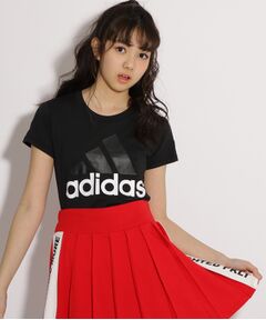 adidas ビッグロゴTシャツ