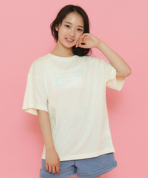 PINK-latte / ピンク ラテ Tシャツ | リボンロゴプリントラインストーン付きTシャツ | 詳細1