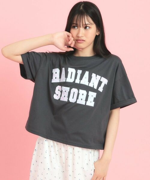 PINK-latte/ピンク ラテ サテンアップリケカレッジTシャツ チャコールグレー(014) 14(140cm) PINK-latte/ピンク ラテ サテンアップリケカレッジTシャツ チャコールグレー(014) 14(140cm)