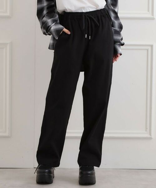 PINK-latte/ピンク ラテ ワンポイント刺繍イージーロングパンツ ブラック(019) 13(130cm) PINK-latte/ピンク ラテ ワンポイント刺繍イージーロングパンツ ブラック(019) 13(130cm)