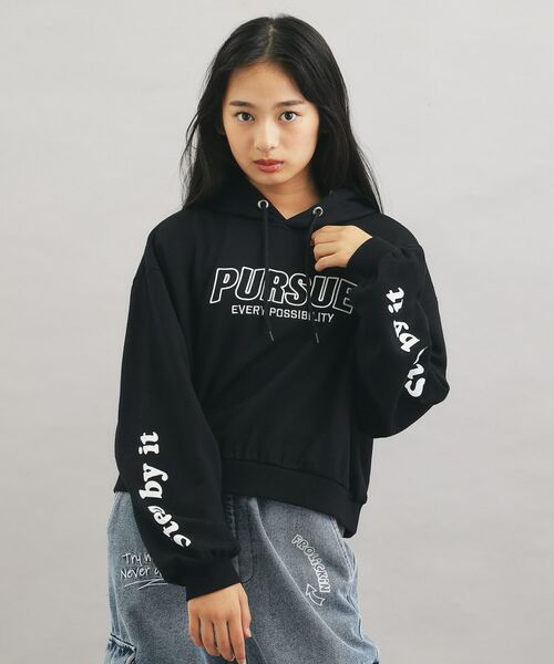 PINK-latte/ピンク ラテ 袖ロゴプリント短丈パーカー ブラック(019) 15(150cm)