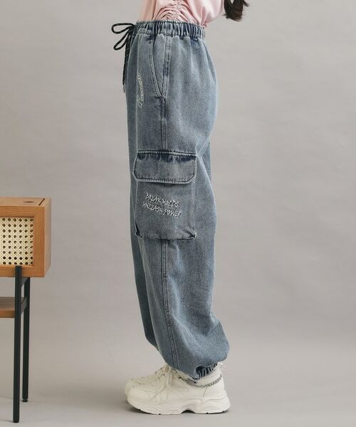 PINK-latte / ピンク ラテ デニムパンツ | らくがきデニムカーゴパンツ | 詳細2