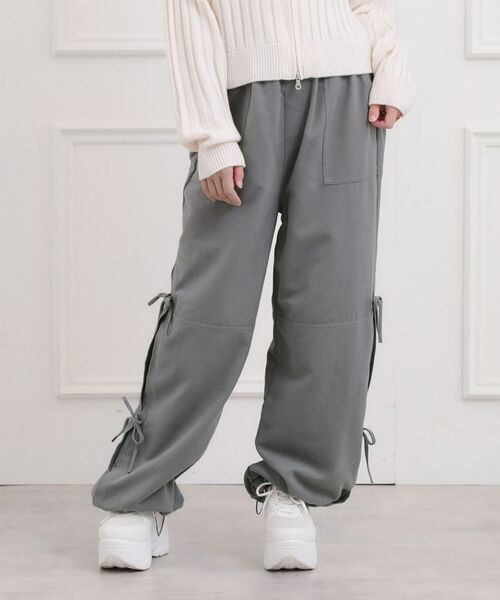 PINK-latte/ピンク ラテ ピーチ起毛リボン付カーゴパンツ グレー(012) 13(130cm) PINK-latte/ピンク ラテ ピーチ起毛リボン付カーゴパンツ グレー(012) 13(130cm)