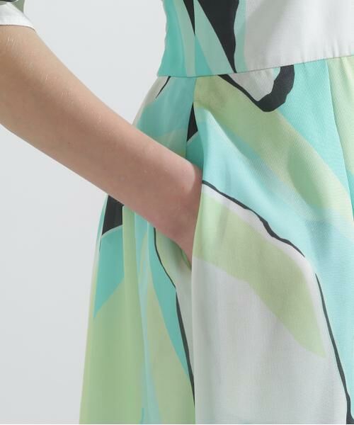 PINKY & DIANNE / ピンキーアンドダイアン ミニ丈・ひざ丈ワンピース | ◆マルチカラープリントワンピース | 詳細25