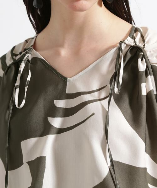 PINKY & DIANNE / ピンキーアンドダイアン シャツ・ブラウス | ◆リーフィーゼブラプリントブラウス | 詳細8