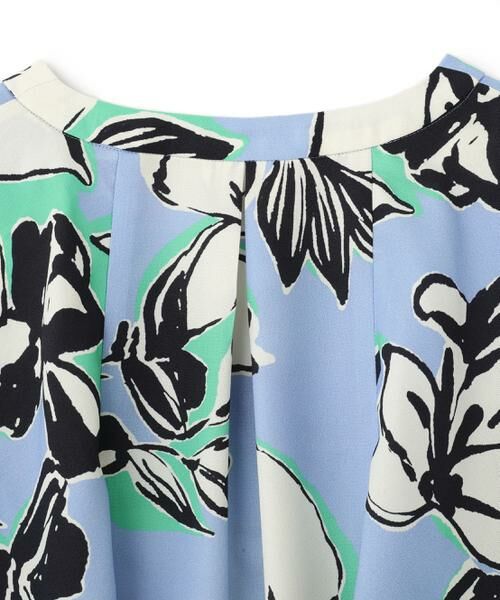 PINKY & DIANNE / ピンキーアンドダイアン シャツ・ブラウス | フラワーラインプリントＶネックケープブラウス | 詳細26