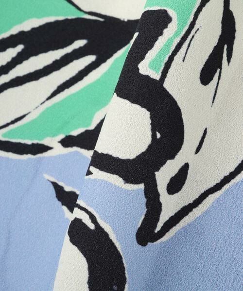 PINKY & DIANNE / ピンキーアンドダイアン シャツ・ブラウス | フラワーラインプリントＶネックケープブラウス | 詳細27