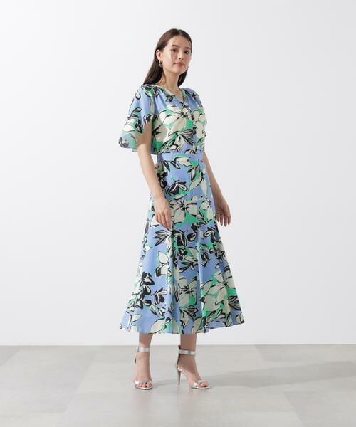 PINKY & DIANNE / ピンキーアンドダイアン シャツ・ブラウス | フラワーラインプリントＶネックケープブラウス | 詳細14