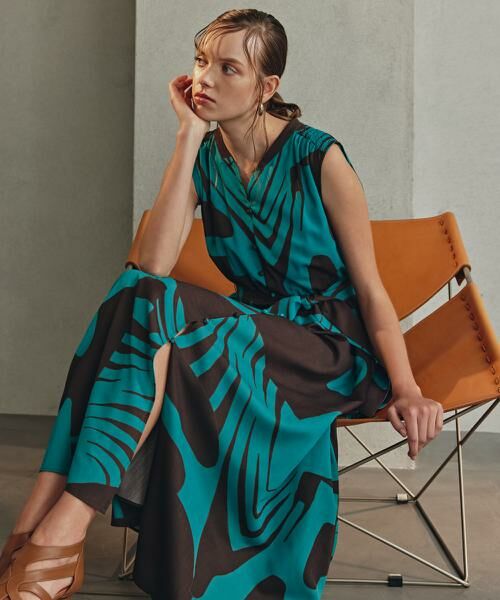 PINKY & DIANNE / ピンキーアンドダイアン ミニ丈・ひざ丈ワンピース | ◆リーフィーゼブラプリントワンピース(グリーン系1)