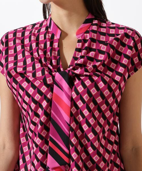 PINKY & DIANNE / ピンキーアンドダイアン シャツ・ブラウス | ジオメトリックプリントクロスリボンブラウス | 詳細8