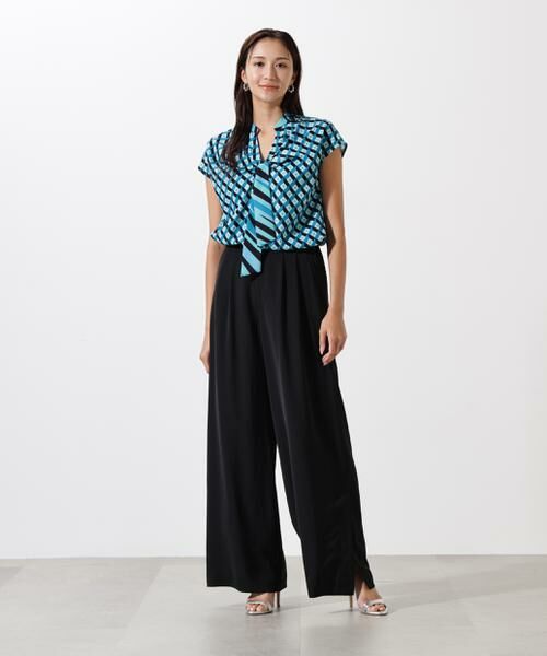 PINKY & DIANNE / ピンキーアンドダイアン シャツ・ブラウス | ジオメトリックプリントクロスリボンブラウス | 詳細17