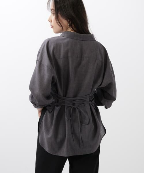 PINKY & DIANNE / ピンキーアンドダイアン シャツ・ブラウス | ◆バックレースアップシャツ(グレー)