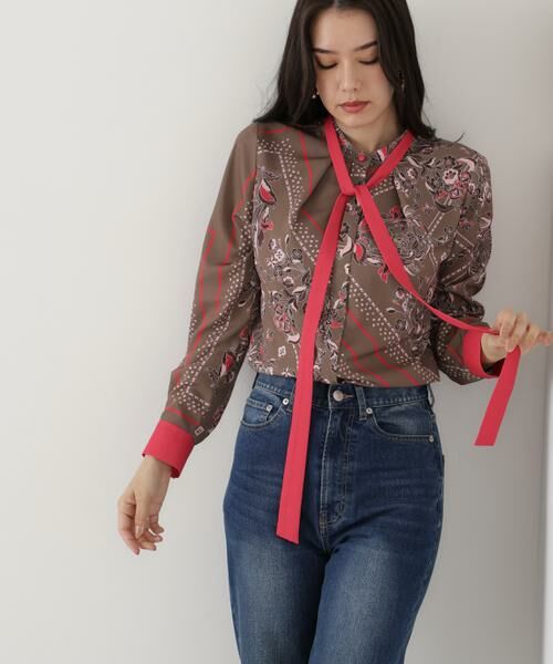 PINKY & DIANNE / ピンキーアンドダイアン シャツ・ブラウス | ◆フローラルスカーフプリントブラウス | 詳細19