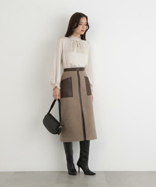 【新品未使用PINKY&DIANNE♡長袖ニット&スカート上下セット モカ 新品未使用PINKY&DIANNE♡長袖ニット&スカート上下セット モカ