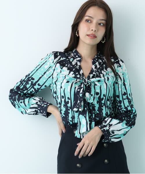 PINKY & DIANNE / ピンキーアンドダイアン シャツ・ブラウス | インクフォレストプリントリボンブラウス | 詳細2