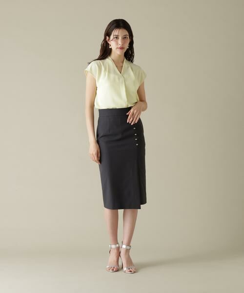 PINKY & DIANNE / ピンキーアンドダイアン シャツ・ブラウス | チョーカー付きＶネックブラウス | 詳細4