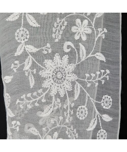 PISANO / ピサーノ マフラー・ショール・スヌード・ストール | ボタニカル刺繍ストール | 詳細3