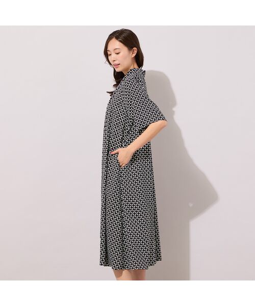 PISANO / ピサーノ ミニ丈・ひざ丈ワンピース | 【手洗いOK】幾何柄フロントタックドレス | 詳細1
