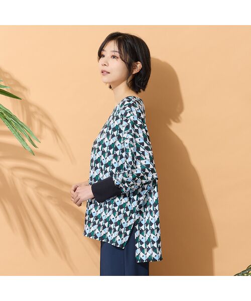 PISANO / ピサーノ シャツ・ブラウス | 【手洗いOK】ドルマンスリーブ・幾何プリントブラウス | 詳細3