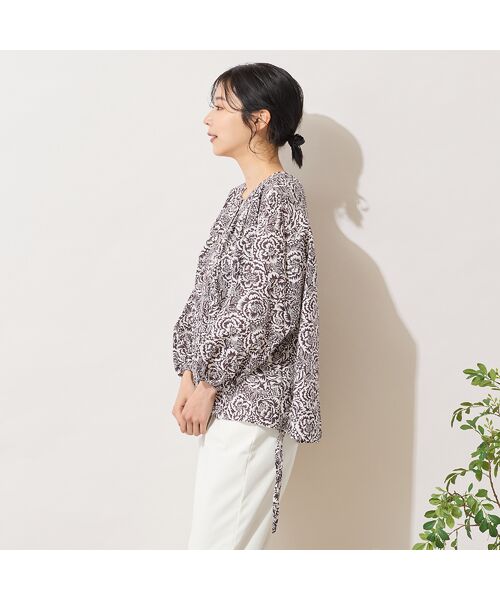 PISANO / ピサーノ シャツ・ブラウス | 【手洗いOK・綿100％・リバティコラボ】サイドドロスト・ラウンドネックブラウス | 詳細1