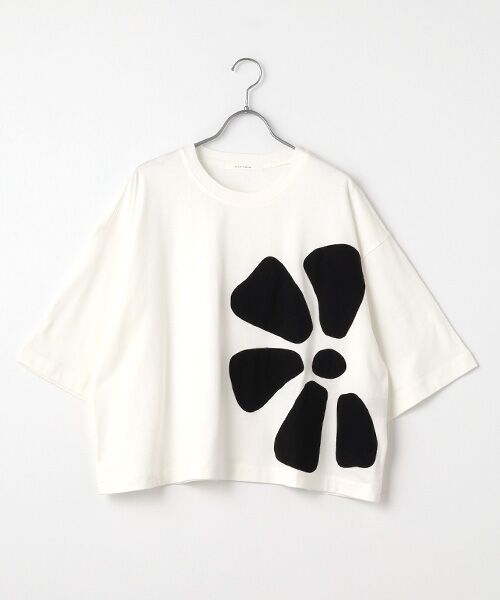 PLAIN PEOPLE/プレインピープル アップリケ花モチーフTシャツ ホワイト FREE PLAIN PEOPLE/プレインピープル アップリケ花モチーフTシャツ ホワイト FREE