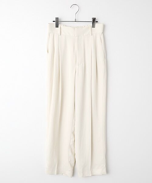 PLAIN PEOPLE / プレインピープル その他パンツ | アセテートギャバジンタックテーパードパンツ（アイボリー）