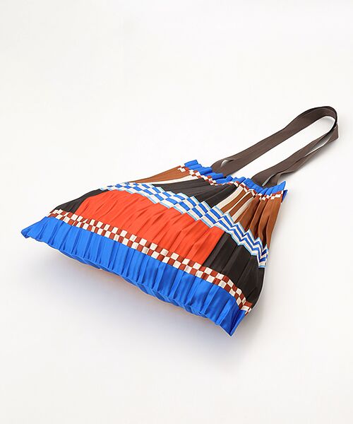 PLAIN PEOPLE / プレインピープル トートバッグ | 【MULTITUDES/マルチチューズ】PLEATED TOTE BAGS | 詳細4