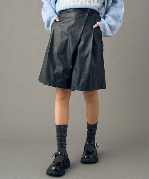 POM PONETTE AMI / ポンポネット アミ ショート・ハーフ・半端丈パンツ | 【AMI】【家庭洗濯可】起毛裏地フロントアシメハーフパンツ | 詳細1