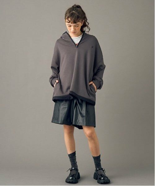 POM PONETTE AMI / ポンポネット アミ ショート・ハーフ・半端丈パンツ | 【AMI】【家庭洗濯可】起毛裏地フロントアシメハーフパンツ | 詳細4