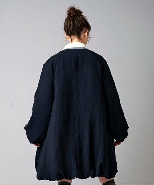 POM PONETTE AMI / ポンポネット アミ その他アウター | 【AMI】【WEB限定】ティペット付ノーカラーバルーンコート | 詳細2