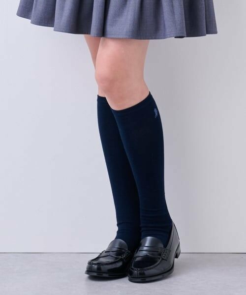 pom ponette junior / ポンポネット ジュニア ソックス | 【卒服】ワンポイント刺しゅうハイソックス（ディープ ブルー）