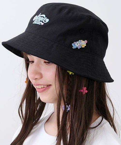 pom ponette junior / ポンポネット ジュニア ハット | ナカムラくんバケットハット(ピンバッジ付き） | 詳細2