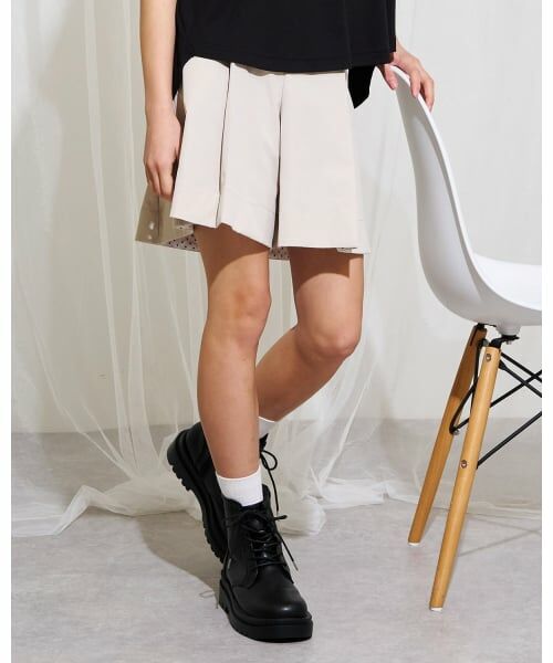 pom ponette junior / ポンポネット ジュニア ショート・ハーフ・半端丈パンツ | ボタンタックキュロット（薄ベージュ）