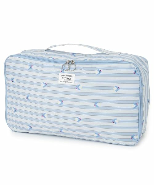 pom ponette junior / ポンポネット ジュニア ポーチ | 【撥水】総柄トラベルポーチ（ライト ブルー）