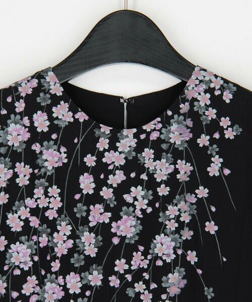 Precious Mild / プレシャスマイルド ロング・マキシ丈ワンピース | 〔 +サイズ 〕 桜咲く ドレス | 詳細2