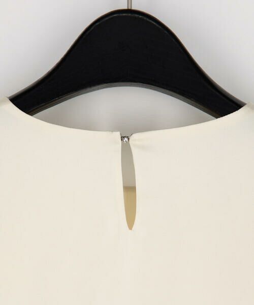 Precious Mild / プレシャスマイルド シャツ・ブラウス | 16匁サテン染サンドウォッシュ アシンメトリータックブラウス | 詳細3