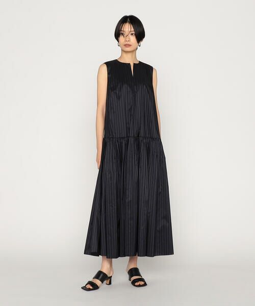 Precious Mild / プレシャスマイルド ロング・マキシ丈ワンピース | 〔 +サイズ 〕 マニッシュストライプ ワンピース | 詳細1