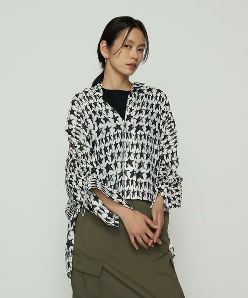 Precious Mild / プレシャスマイルド シャツ・ブラウス | スタープリント オーバーサイズシャツ | 詳細6