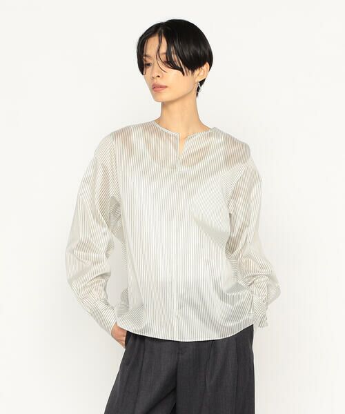 Precious Mild / プレシャスマイルド シャツ・ブラウス | 〔 +サイズ 〕 先染めストライブ ブラウス（02:オフホワイト）