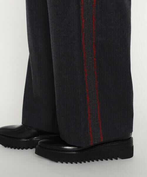 Precious Mild / プレシャスマイルド その他パンツ | フラノ×REGGIANIストライプ トラックパンツ | 詳細10