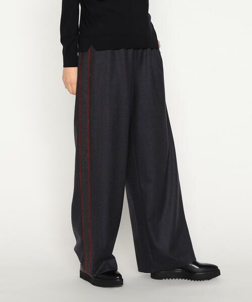 Precious Mild / プレシャスマイルド その他パンツ | 〔 +サイズ 〕 フラノ×REGGIANIストライプ トラックパンツ（08:チャコール）