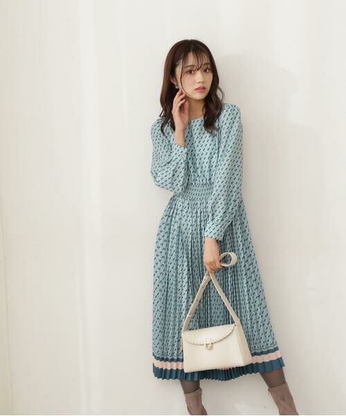 セール プリーツレトロ柄ワンピース ワンピース Proportion Body Dressing プロポーションボディドレッシング ファッション通販 タカシマヤファッションスクエア