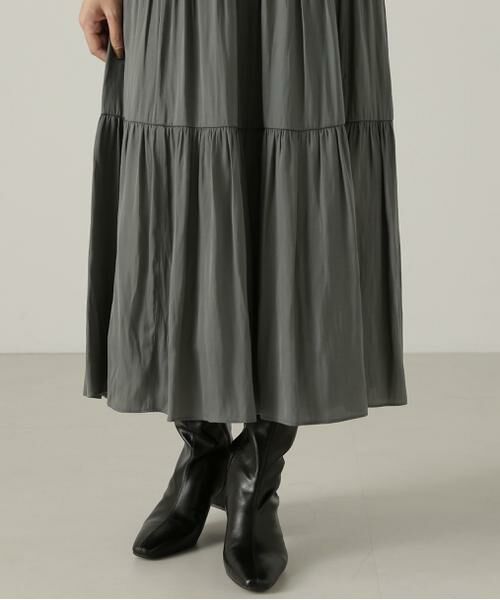 セール】 ギャザーティアードワンピース24AW （ワンピース