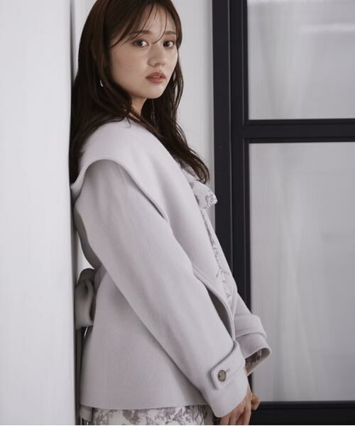 【関税込み】Pushbutton グレー カーネーション コート セール】 ショート丈ガウンコート 24AW （ブルゾン