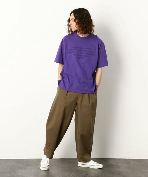 Purple&Yellow / パープルアンドイエロー Tシャツ | ★ＴＶドラマ着用商品★  メッセージエンボスワイド半袖Ｔシャツ | 詳細4