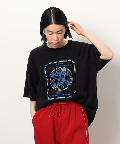 セール】 フロスト加工ツアー風プリント半袖Tシャツ (Tシャツ セール】 フロスト加工ツアー風プリント半袖Tシャツ (Tシャツ